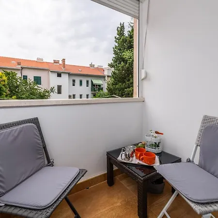 Luxury Set 斯普利特